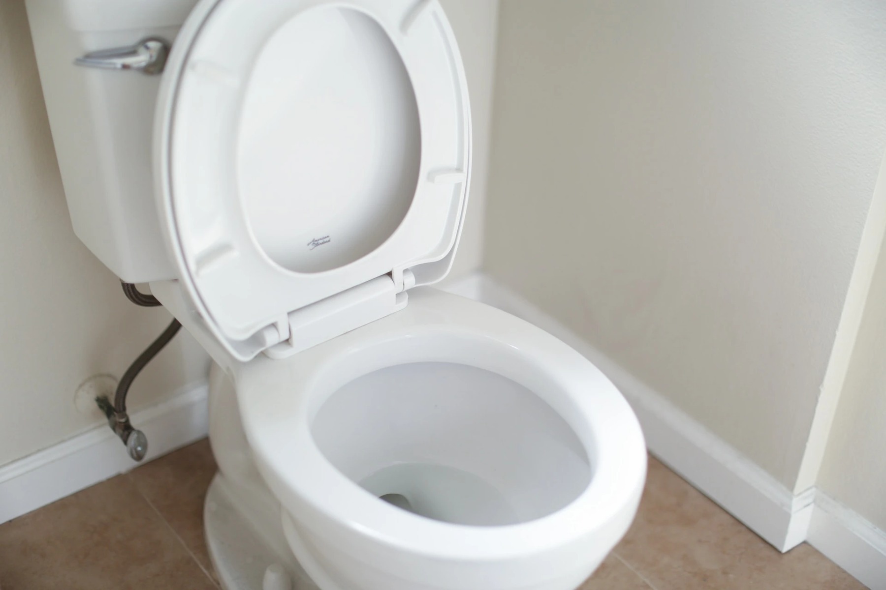 montiranje daska za wc šolju